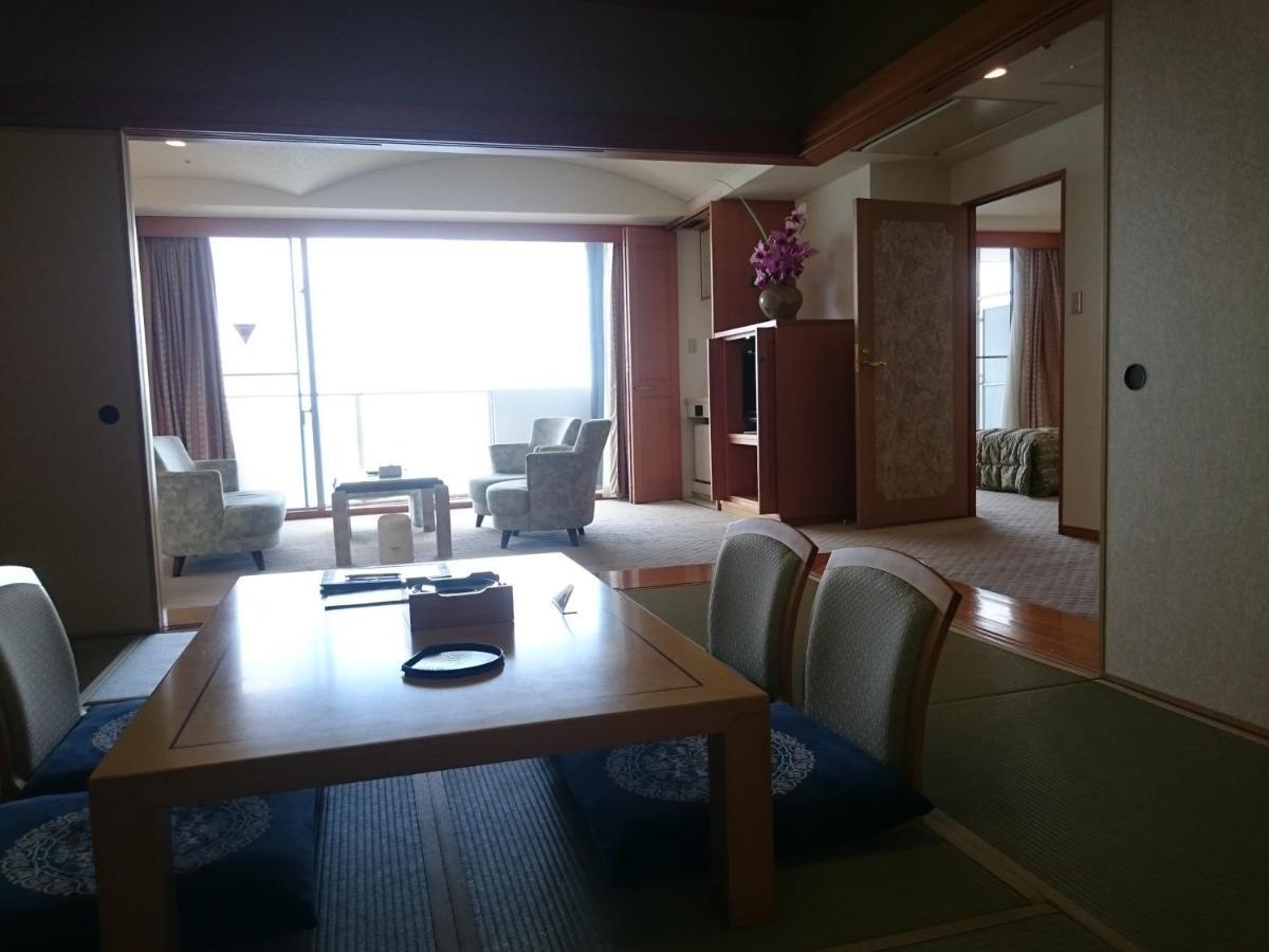 The Gran Resort Elegante Awajishima Εξωτερικό φωτογραφία